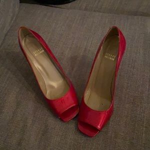 Red woman shoes. High heels. Stuart Weizman. Size 9. Great condition.
